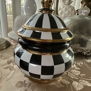 Canister